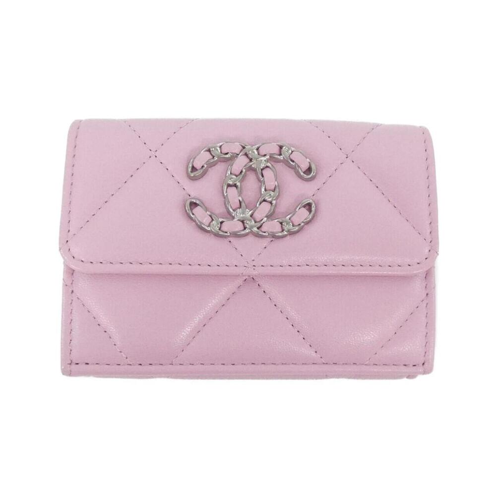 CHANEL Authentic Pink Wallet